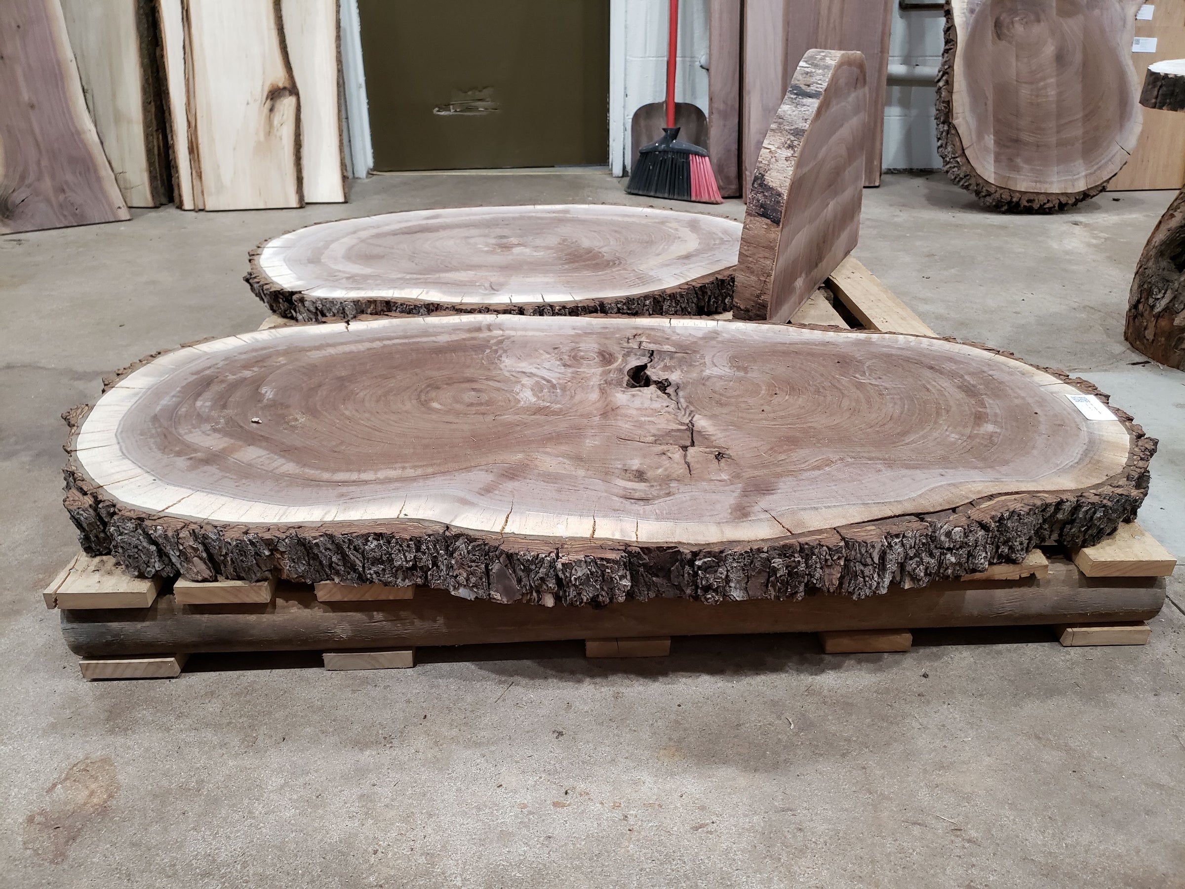 solol wood(walnut） e4144ec4-9cf9-428b-9353-